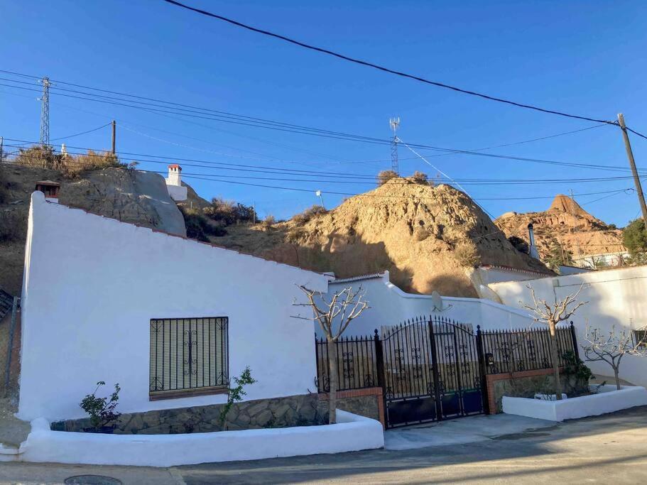 Вилла Casa Cueva Rural Estacion De Гвадикс Экстерьер фото